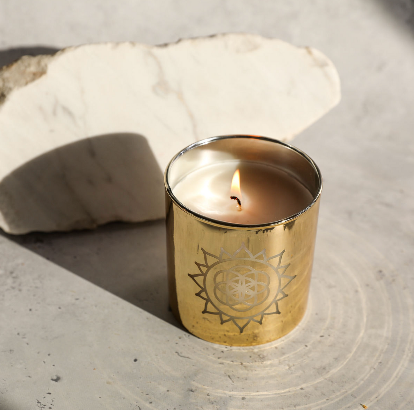 Golden Sunburst Candle 8.91 oz